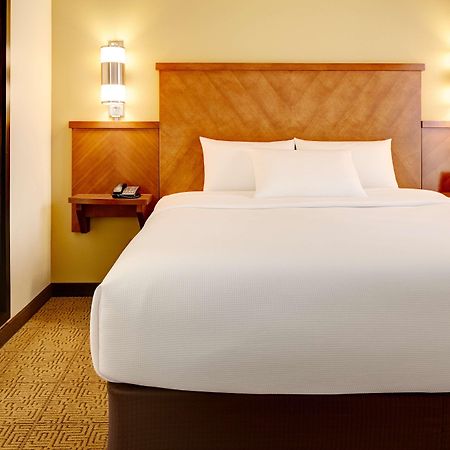 Hyatt Place Raleigh Durham Airport Morrisville Bagian luar foto